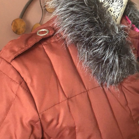 Full Length Down Burgundy Coat Size XS - Picture 8 of 11